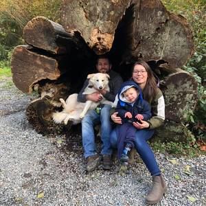 Meet your Posher, Derek